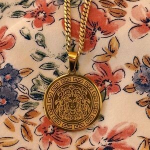 Medusa Necklace with Chain